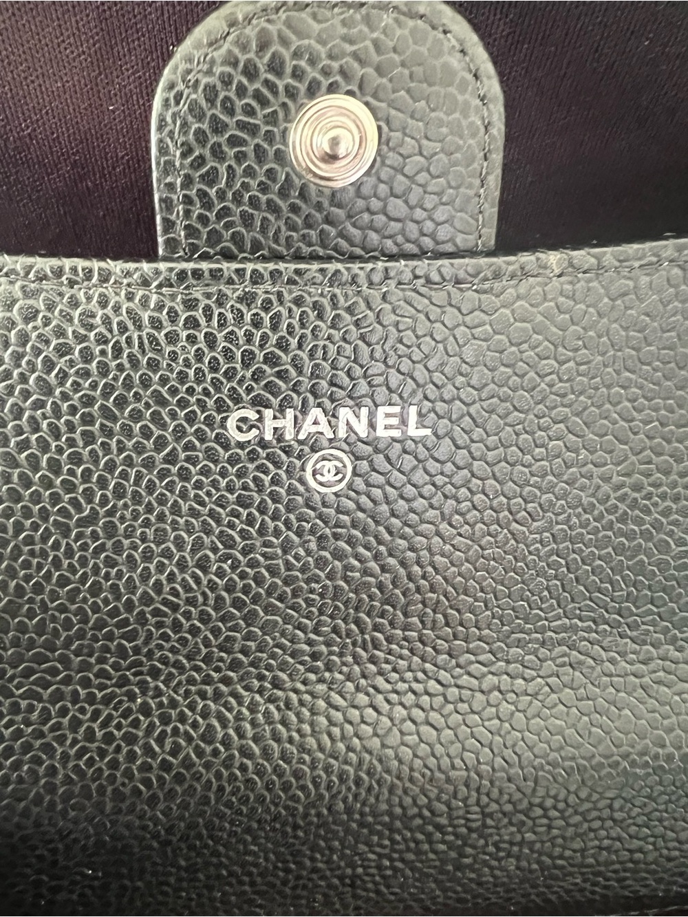 🎁AUTH. CHANEL CAVIAR CLASSIC FLAP  WALLET WITH CHAIN. - Picture 12 of 16